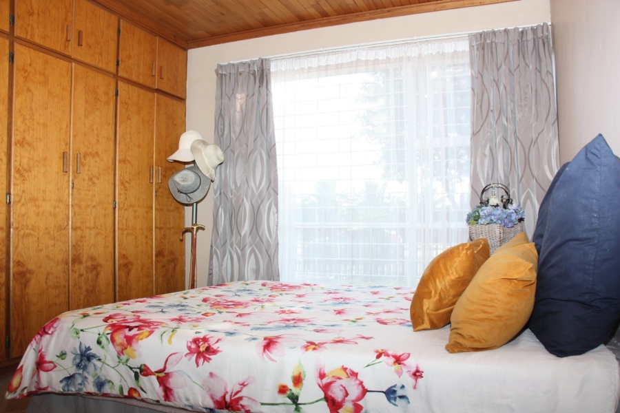 2 Bedroom Property for Sale in Pellissier Free State
